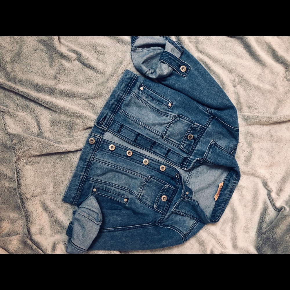 Spring Fever - Jean Jacket 🌙
